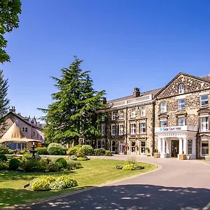 Отель Cedar Court, Харрогейт
